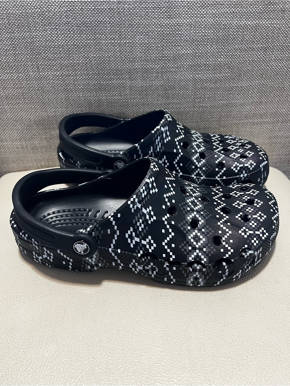 Crocs  Classic Printed Clog - Black & White  Men’s 7 Women’s 9